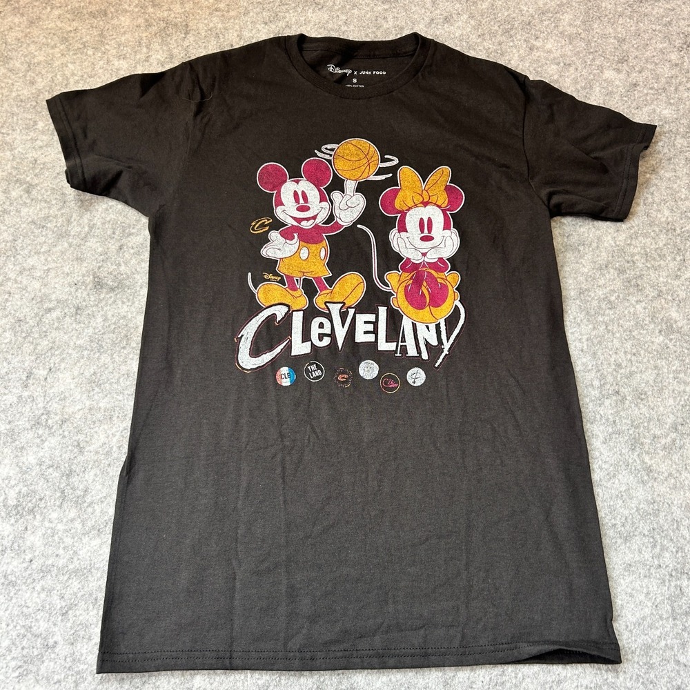 NWOT Disney Junk Food NBA Cleveland Cavaliers T Shirt Size Small Black Mickey